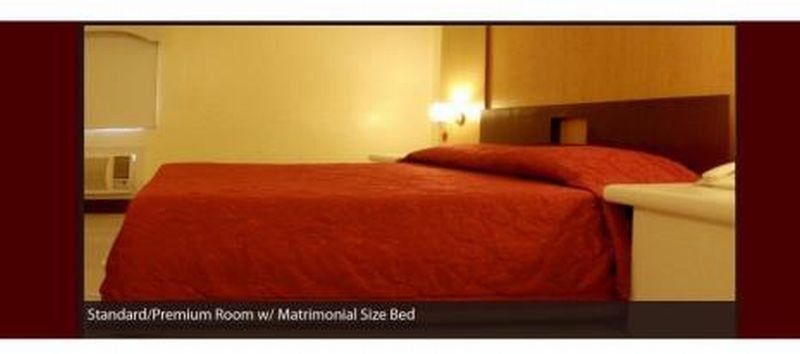 Cherry Blossoms Hotel マニラ市 エクステリア 写真